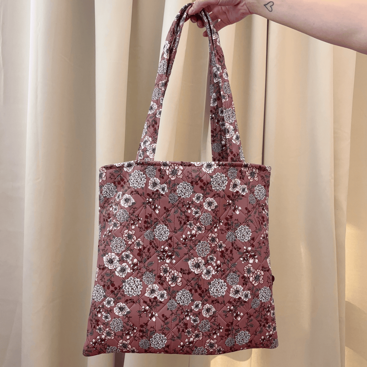 Shopping Net - Dark Rose Hortensia AOP