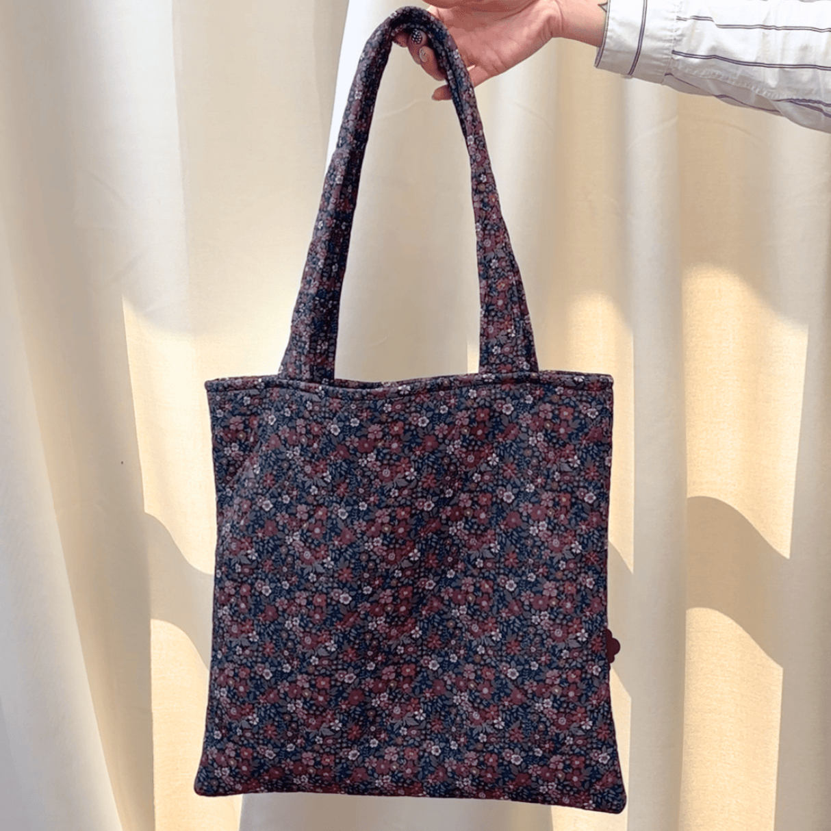 Shopping Net - Blue Sea Liberty Flower AOP