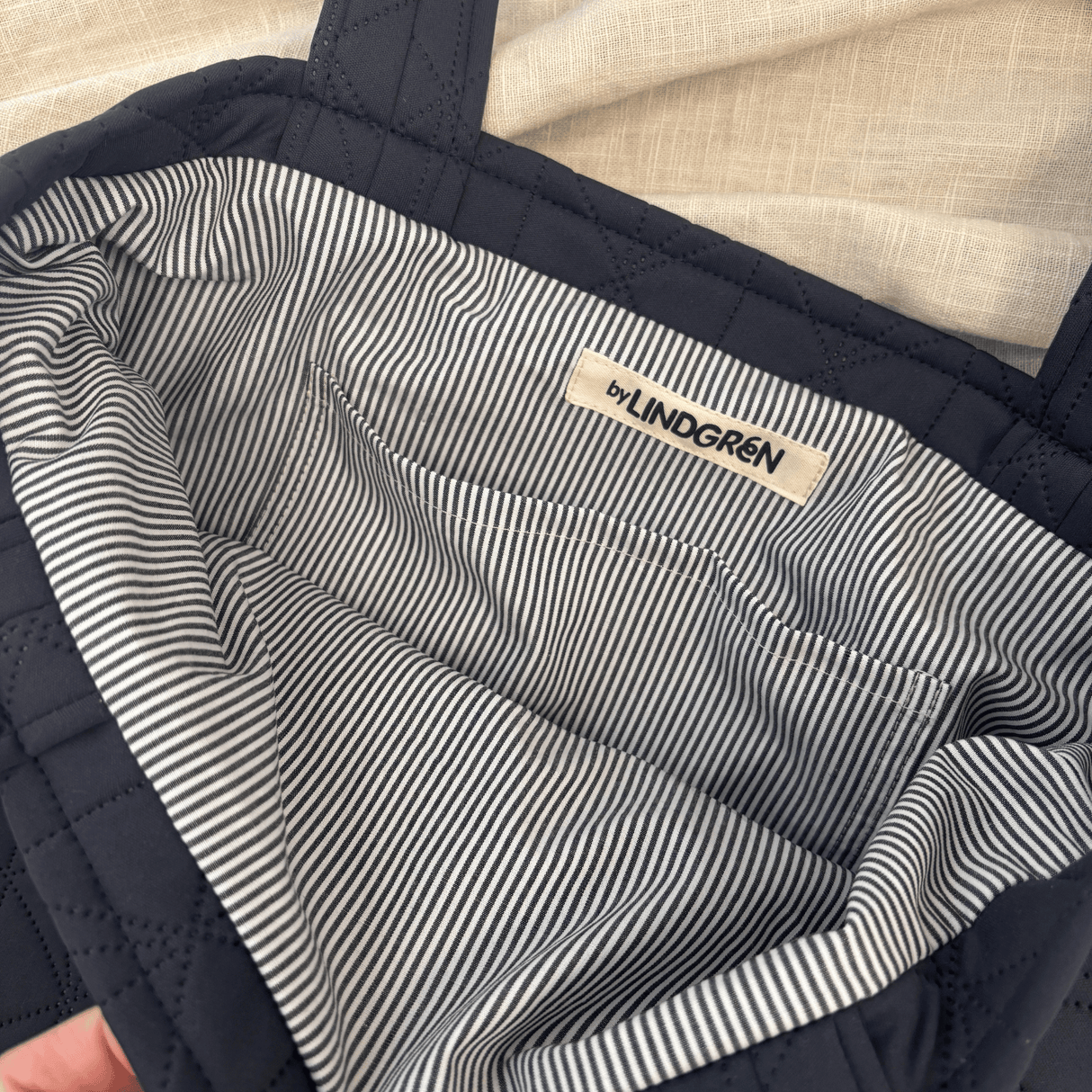 Shopping Net - Midnight Ink